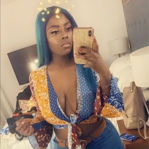 Meet your Posher, Marteasha